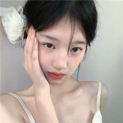 碧窗艳尸